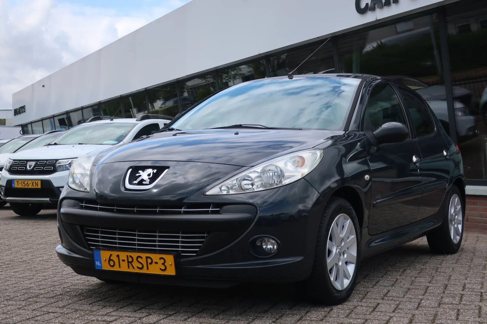Peugeot 206+ (2011) — foto 1