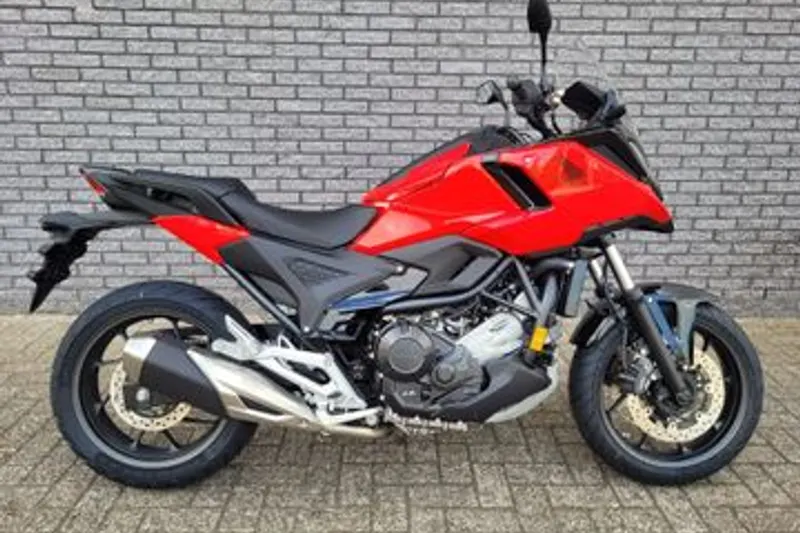 Honda NC750X (2026)