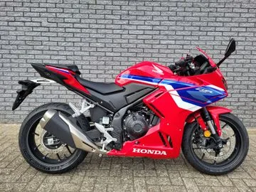 Honda CBR500R (2026) — foto 1
