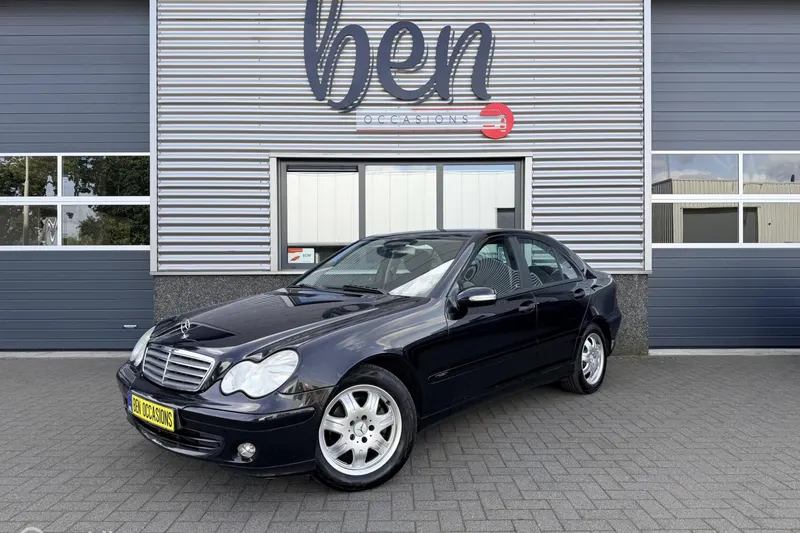 Mercedes-Benz C-Klasse (2005)