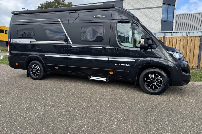 Adria Twin (2020)