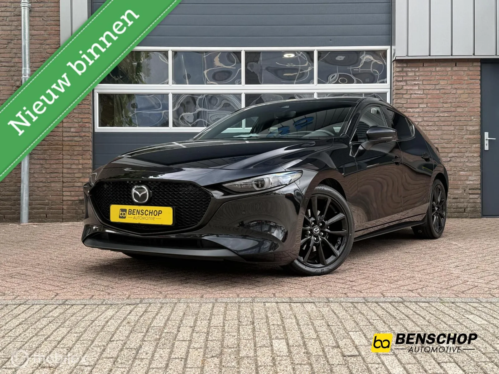 Mazda 3 (2020) — foto 1