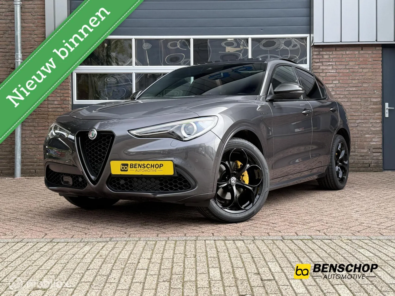 Alfa Romeo Stelvio (2020) — foto 1