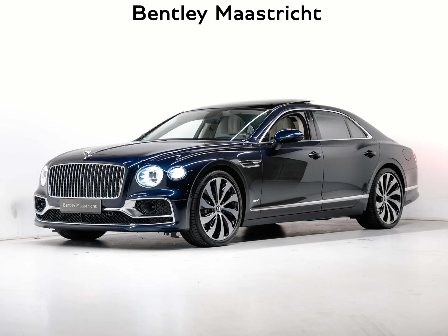 Bentley Flying Spur (2022) — foto 1