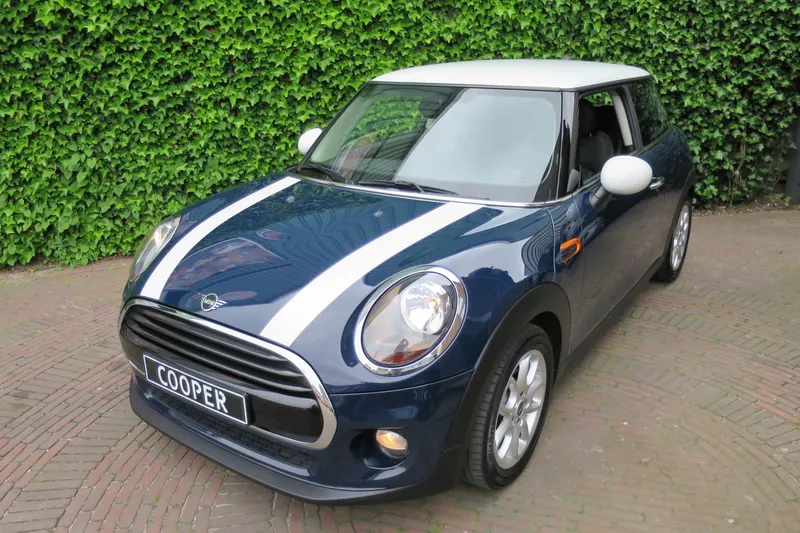 MINI Cooper (2018)