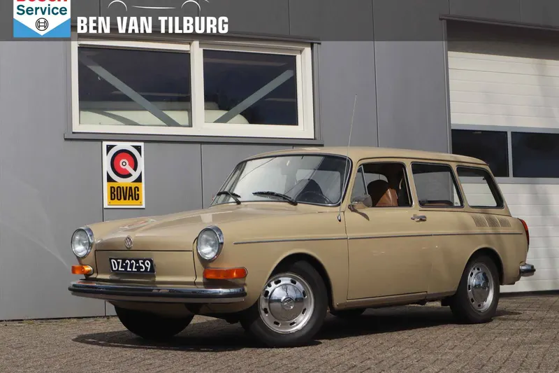 Volkswagen VARIANT (1972)