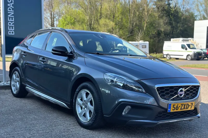 Volvo V40 (2013)