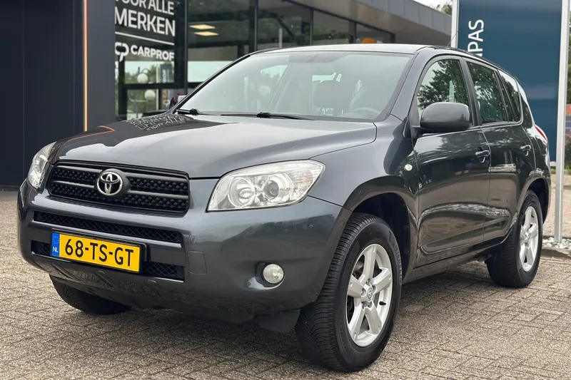 Toyota RAV4 (2007)