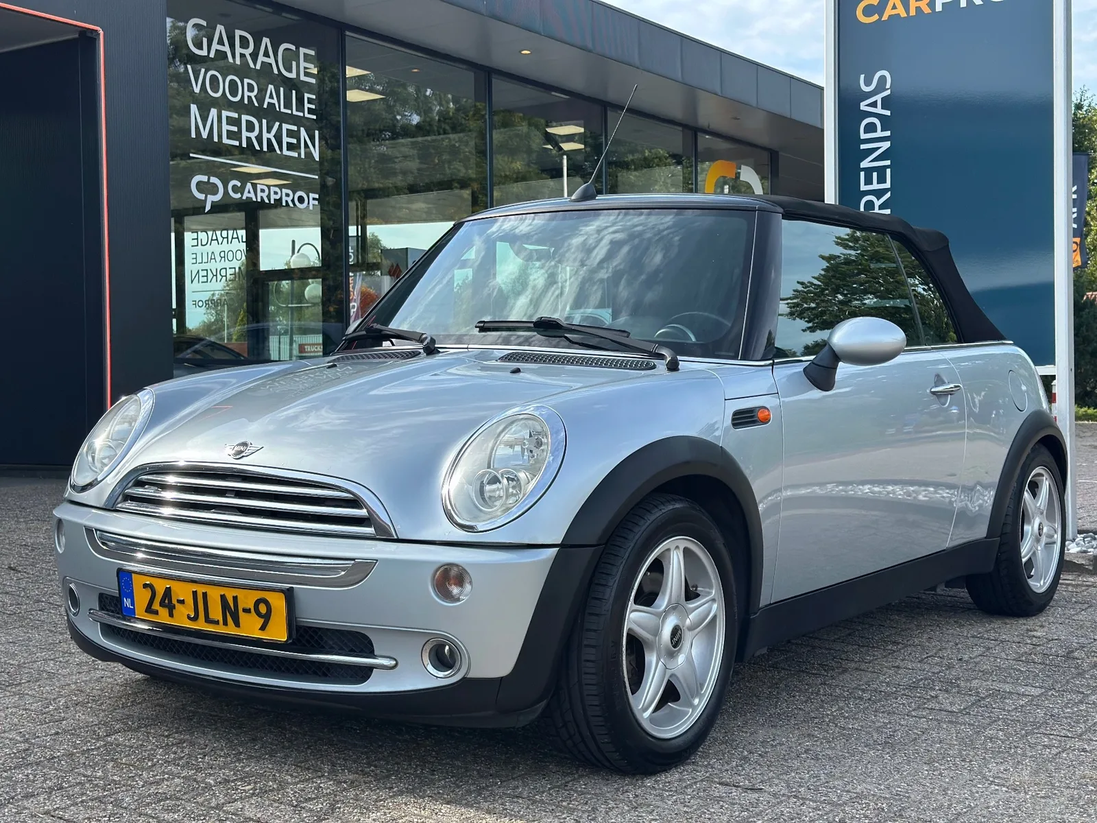 MINI Cabrio (2005) — foto 1