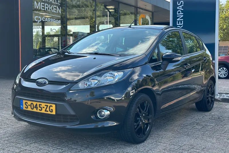 Ford Fiesta (2012)