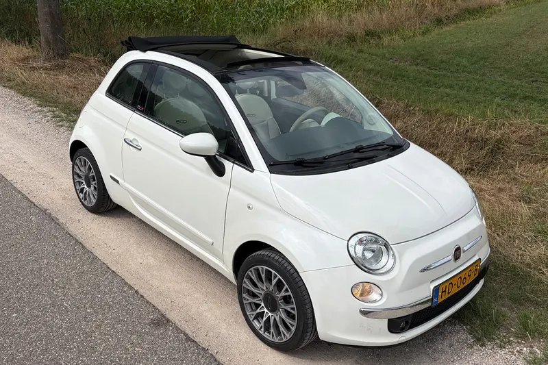 Fiat 500C (2015)
