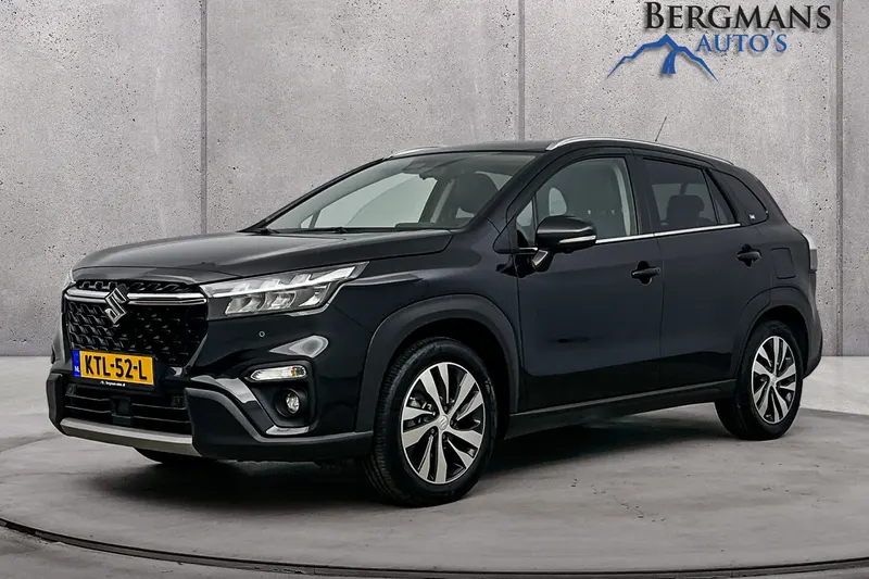 Suzuki S-Cross (2023)