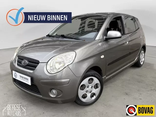 Kia Picanto (2010) — foto 1