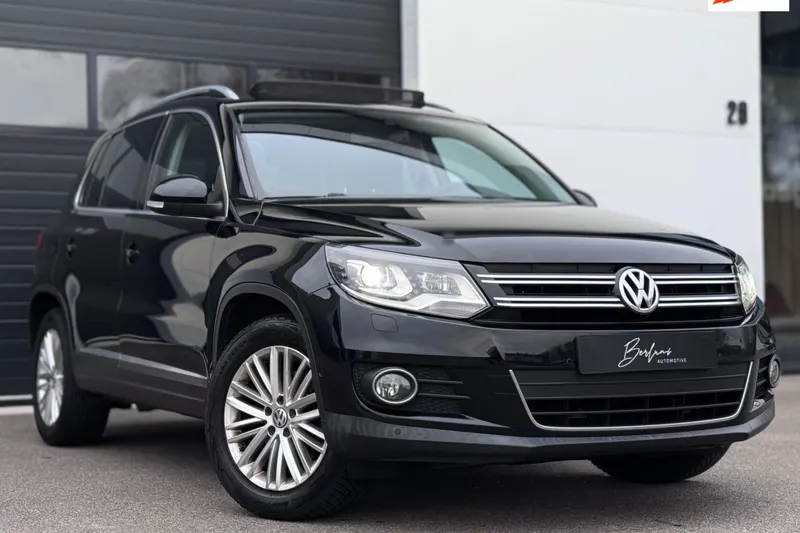 Volkswagen Tiguan (2015)