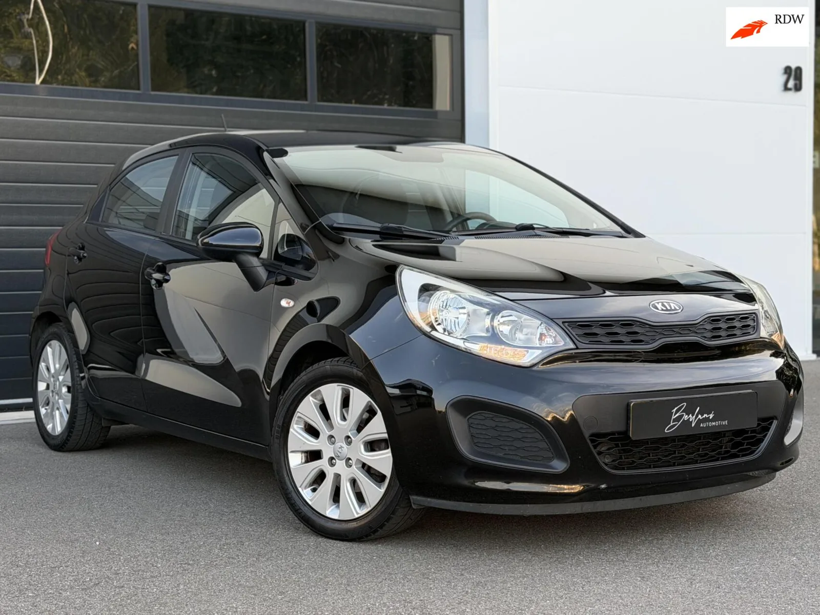 Kia Rio (2012) — foto 1