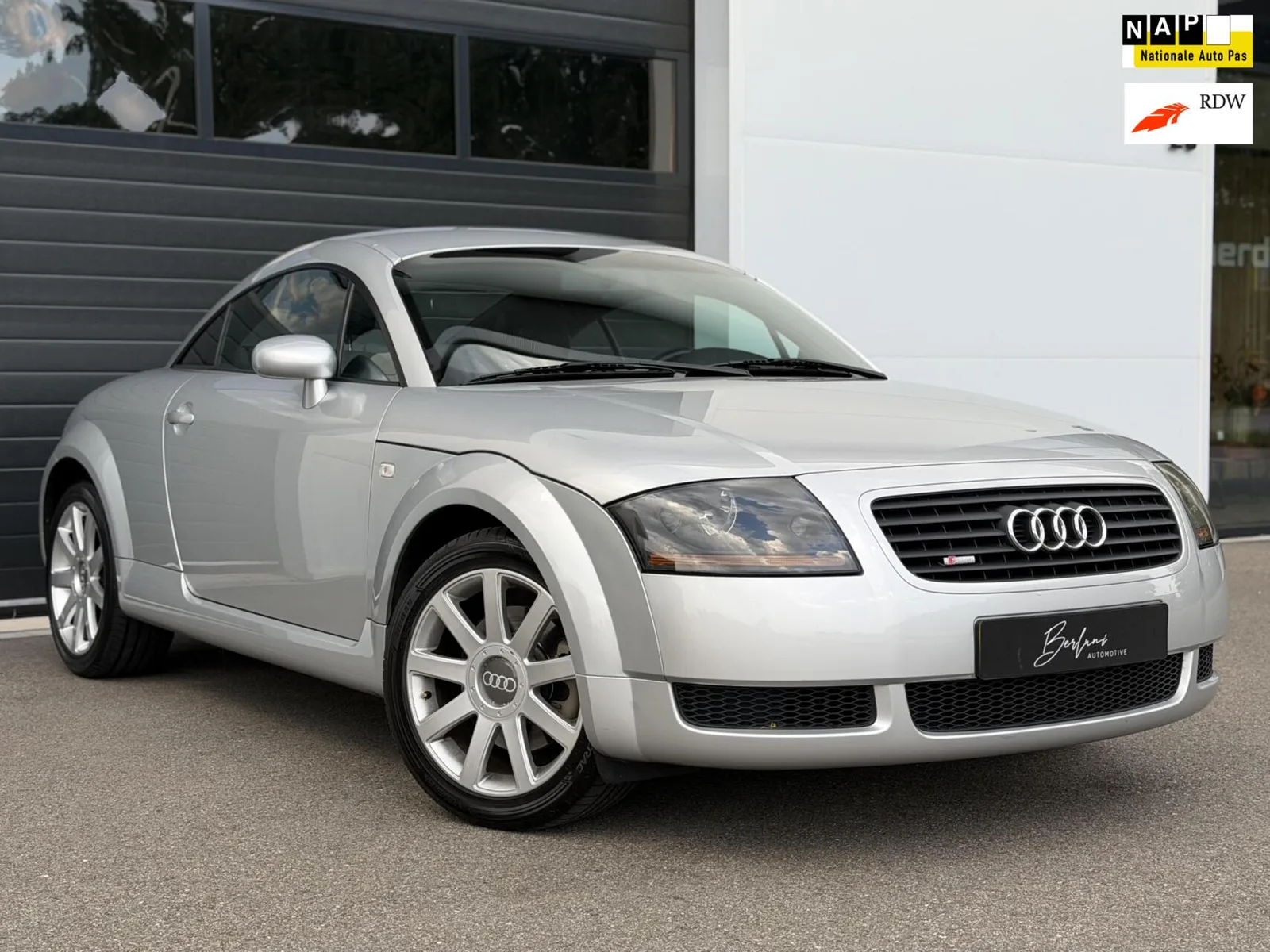 Audi TT (1999) — foto 1