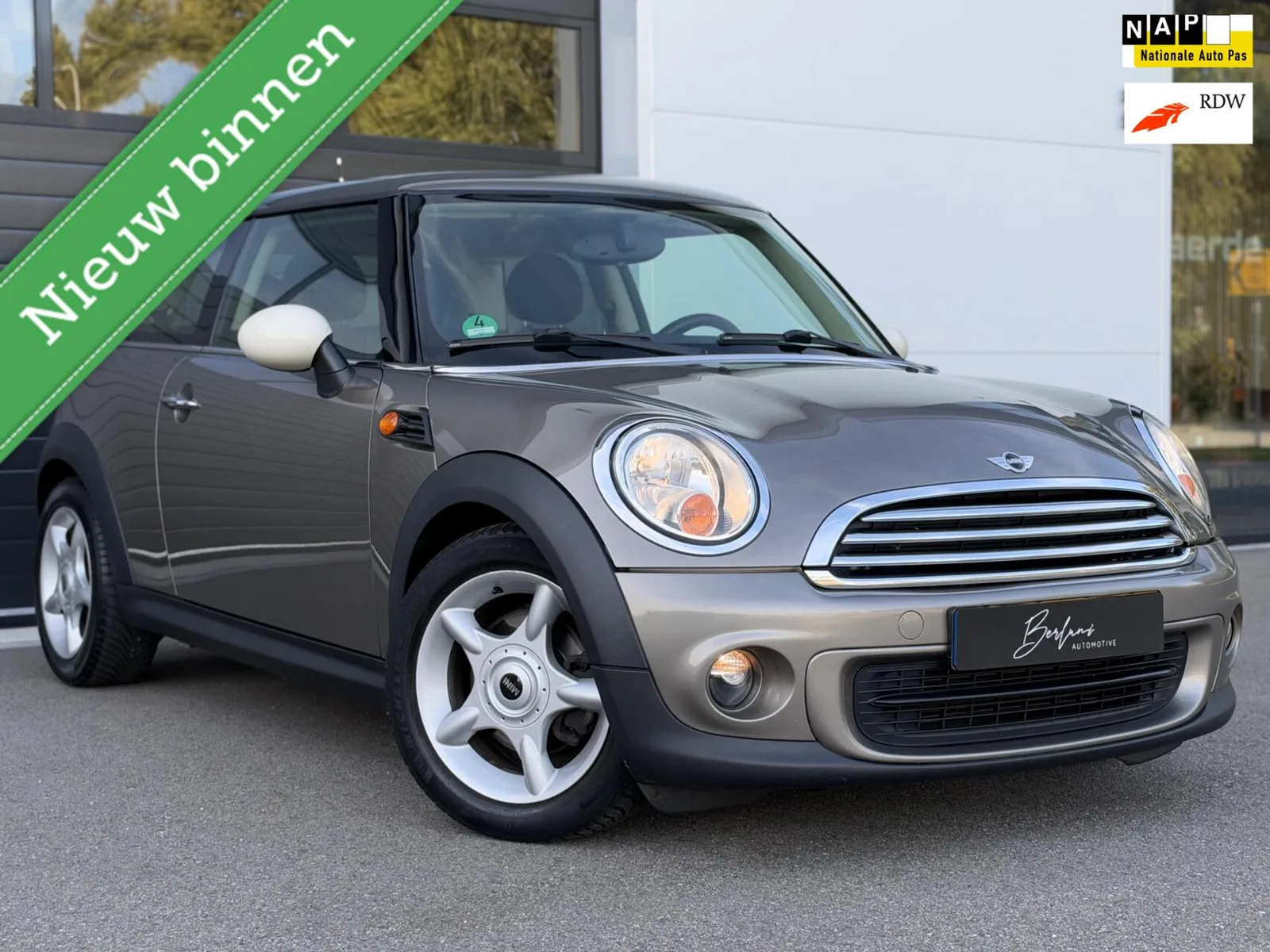 MINI Cooper (2012) — foto 1