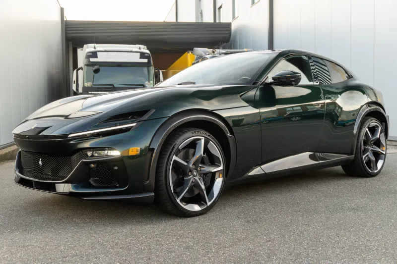 Ferrari Purosangue (2025)