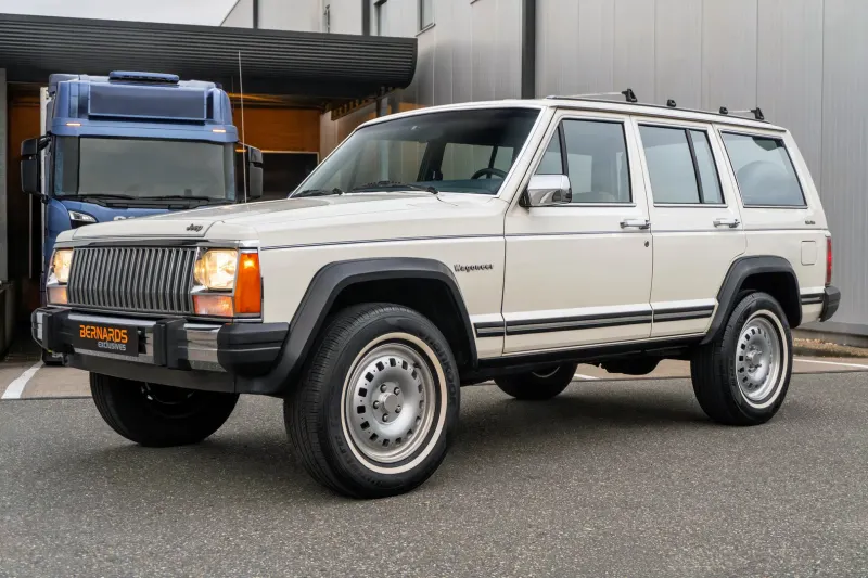 Jeep Wagoneer (1984)