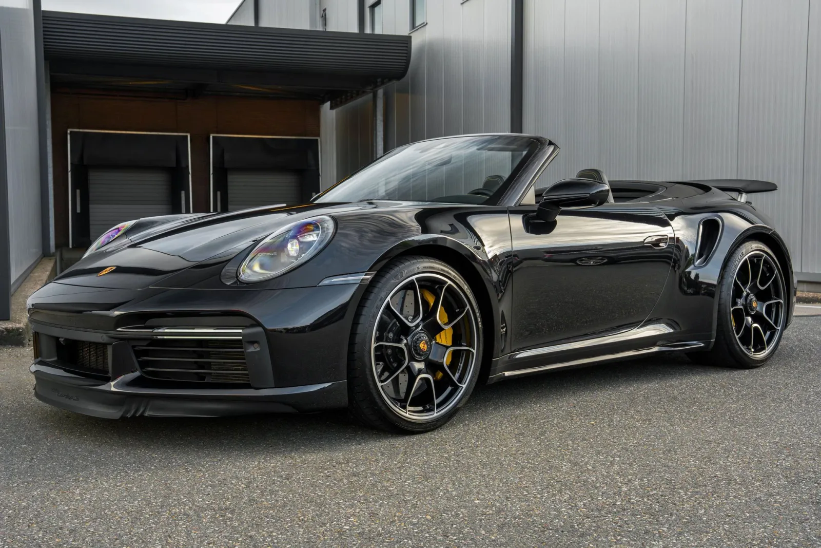 Porsche 911 (2022) — foto 1