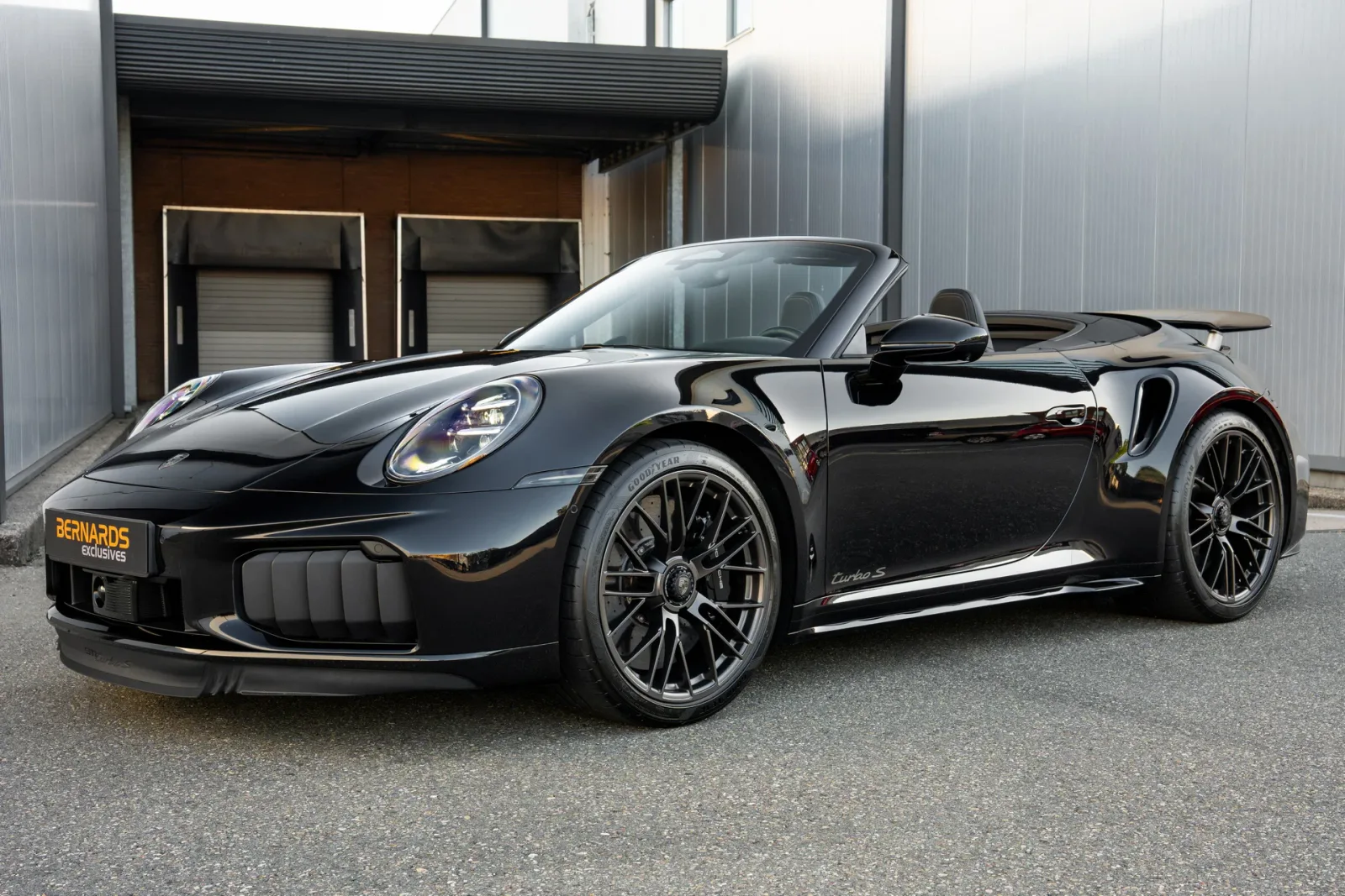 Porsche 911 (2026) — foto 1