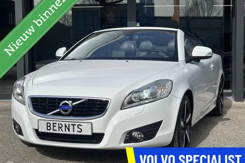 Volvo C70 (2011)