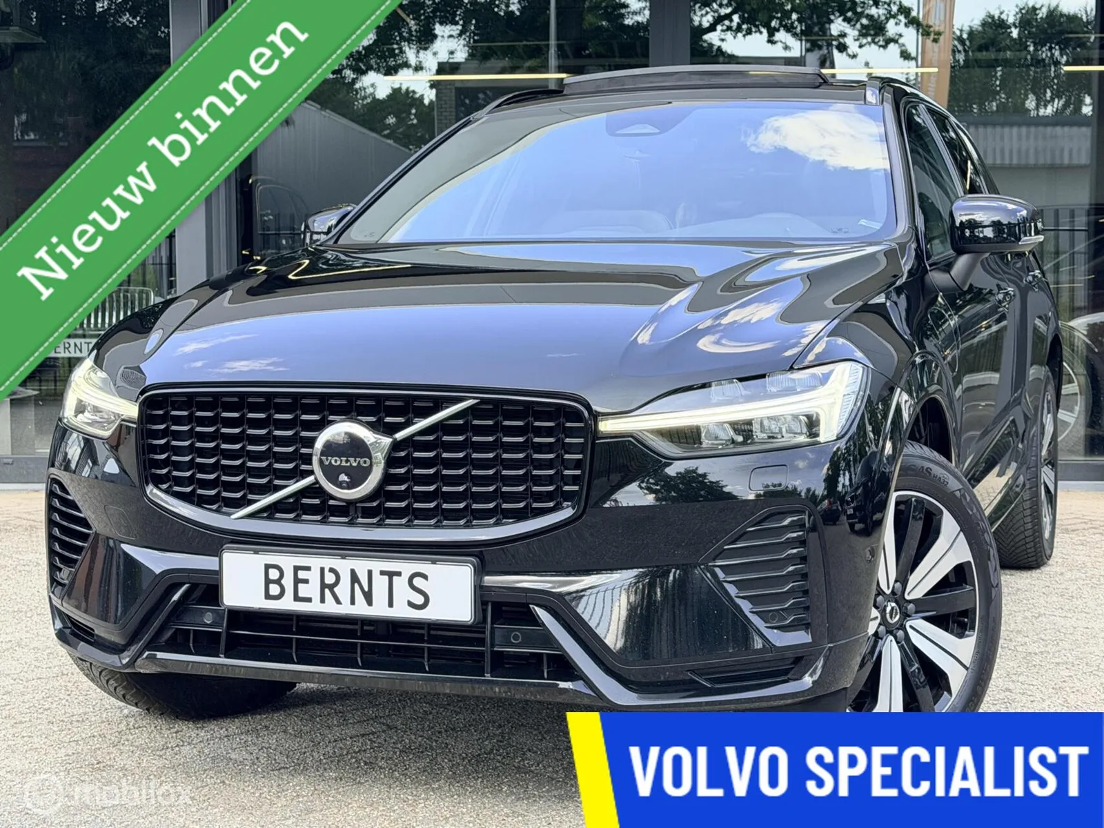 Volvo XC60 (2022) — foto 1