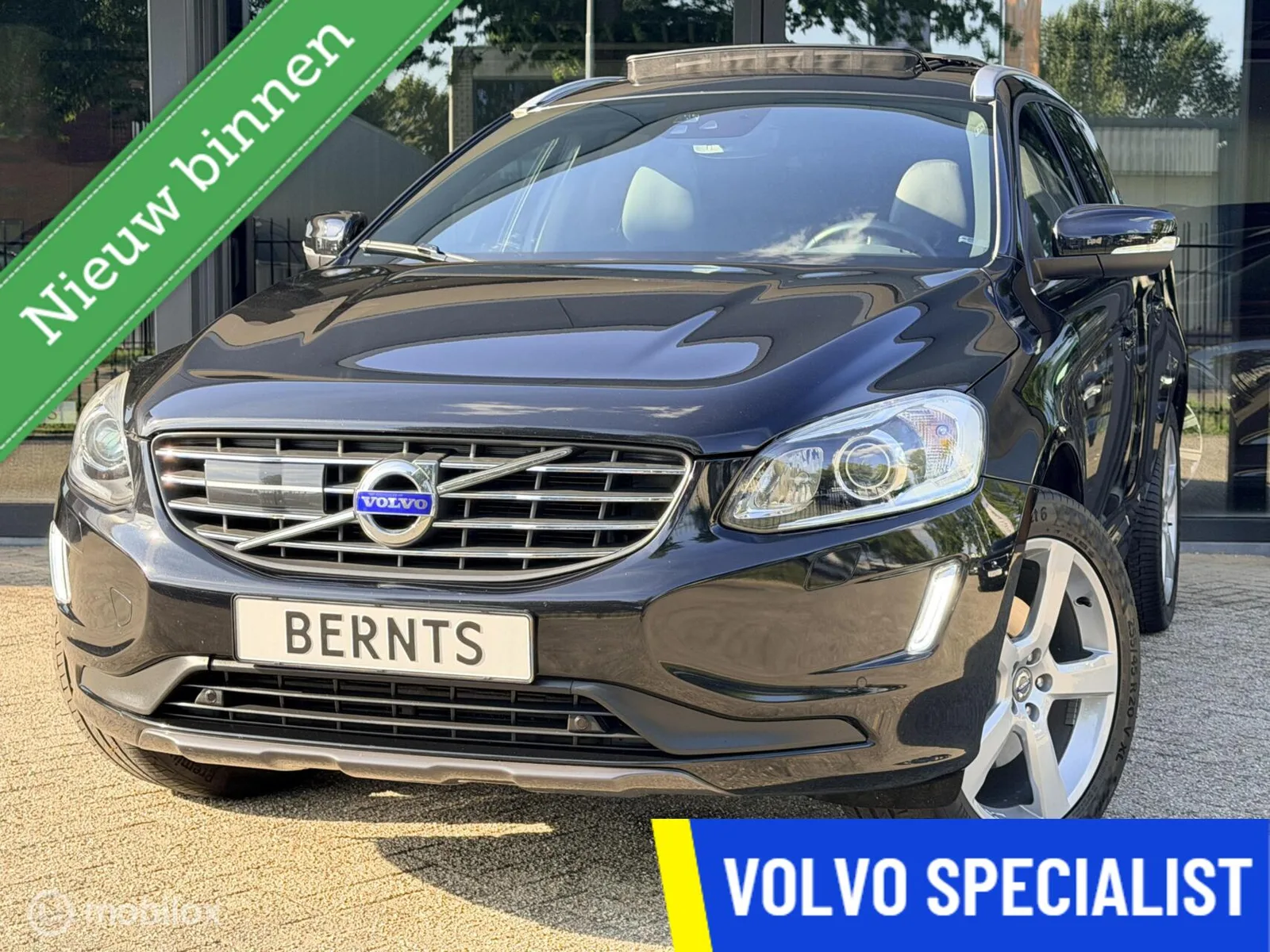 Volvo XC60 (2015) — foto 1