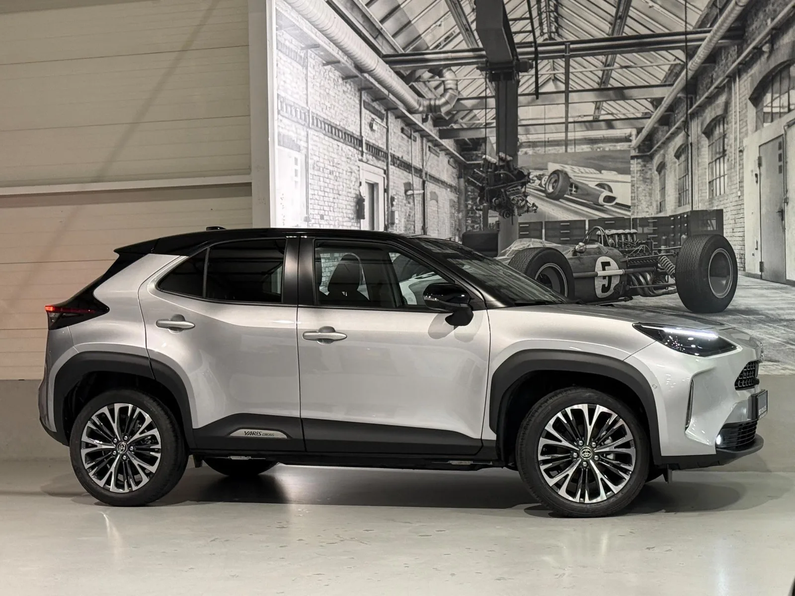 Toyota Yaris Cross (2025) — foto 1