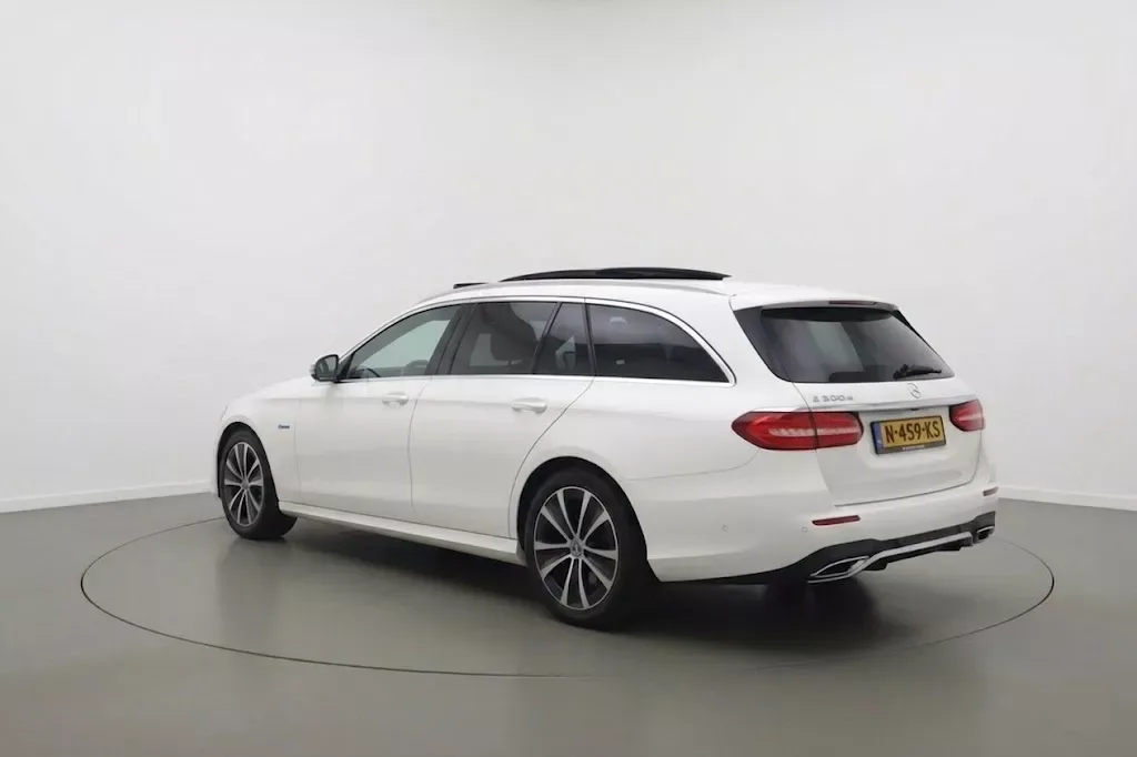 Mercedes-Benz E-Klasse (2020) — foto 1