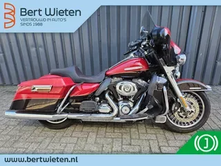 Harley-Davidson Electra Glide 103 (2010) — foto 1