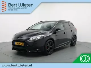 Ford Focus (2013) — foto 1