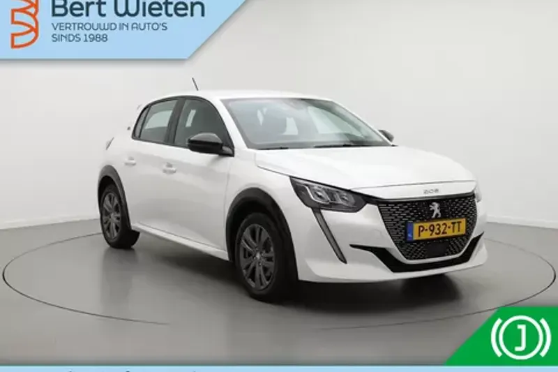 Peugeot e-208 (2022)