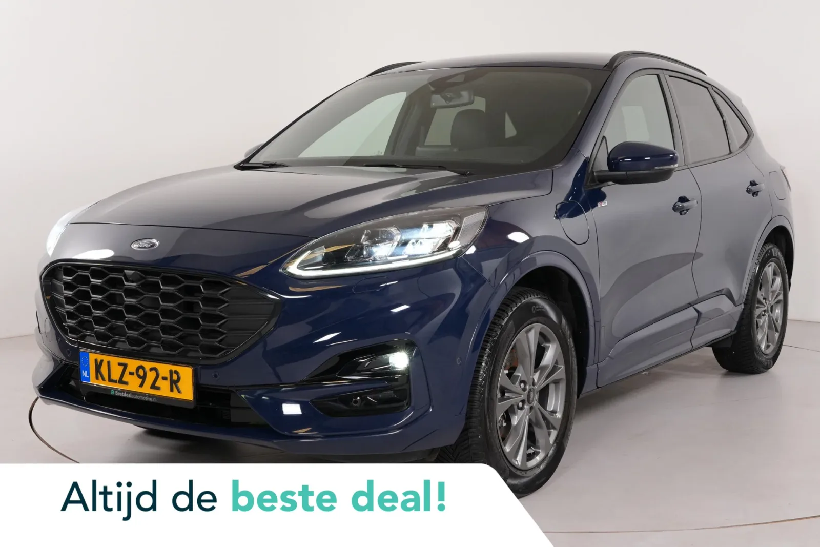 Ford Kuga (2023) — foto 1