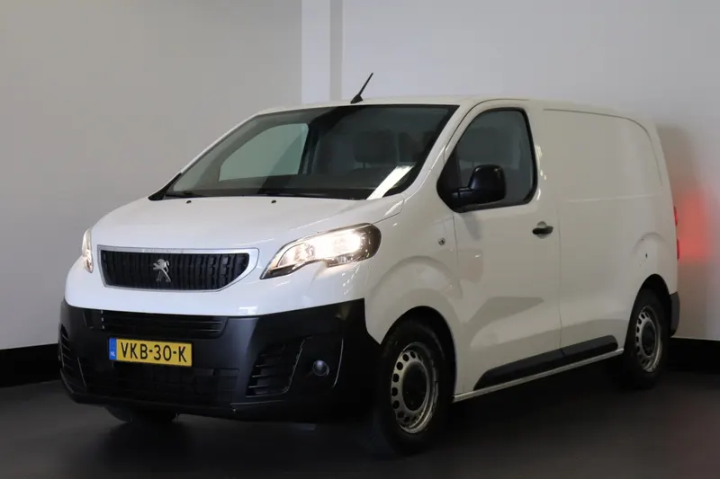 Peugeot Expert (2021)