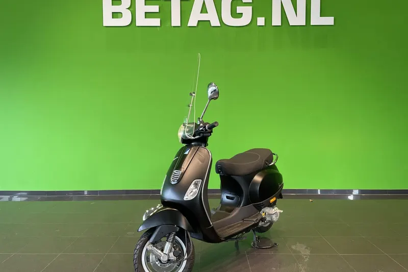 Vespa LX (2014)