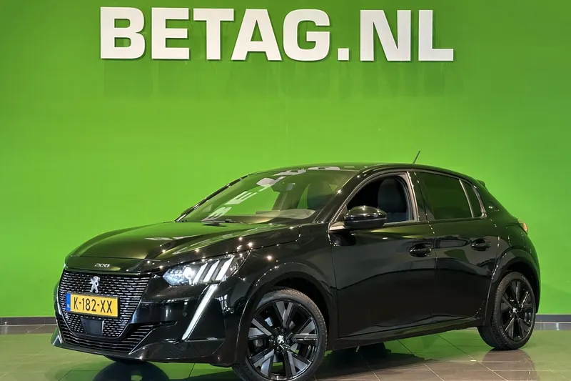 Peugeot 208 (2021)