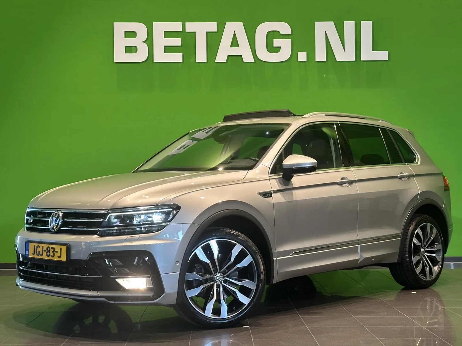 Volkswagen Tiguan (2017) — foto 1