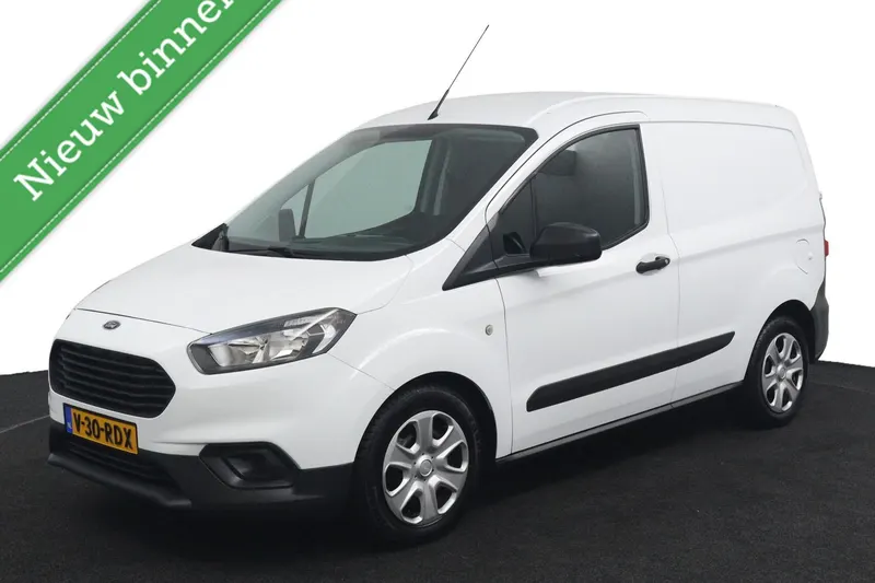 Ford Transit Courier (2021)