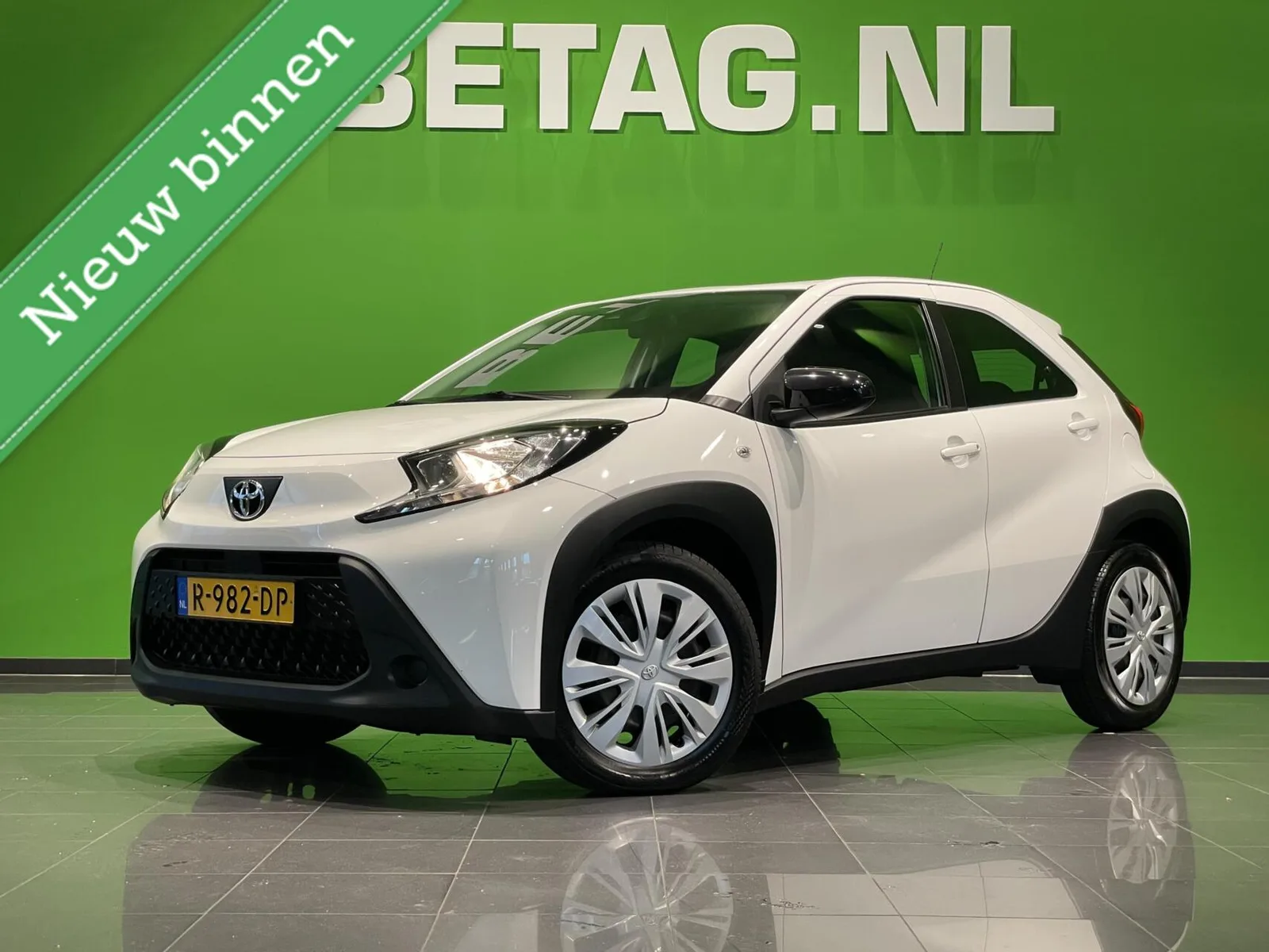 Toyota Aygo X (2022) — foto 1