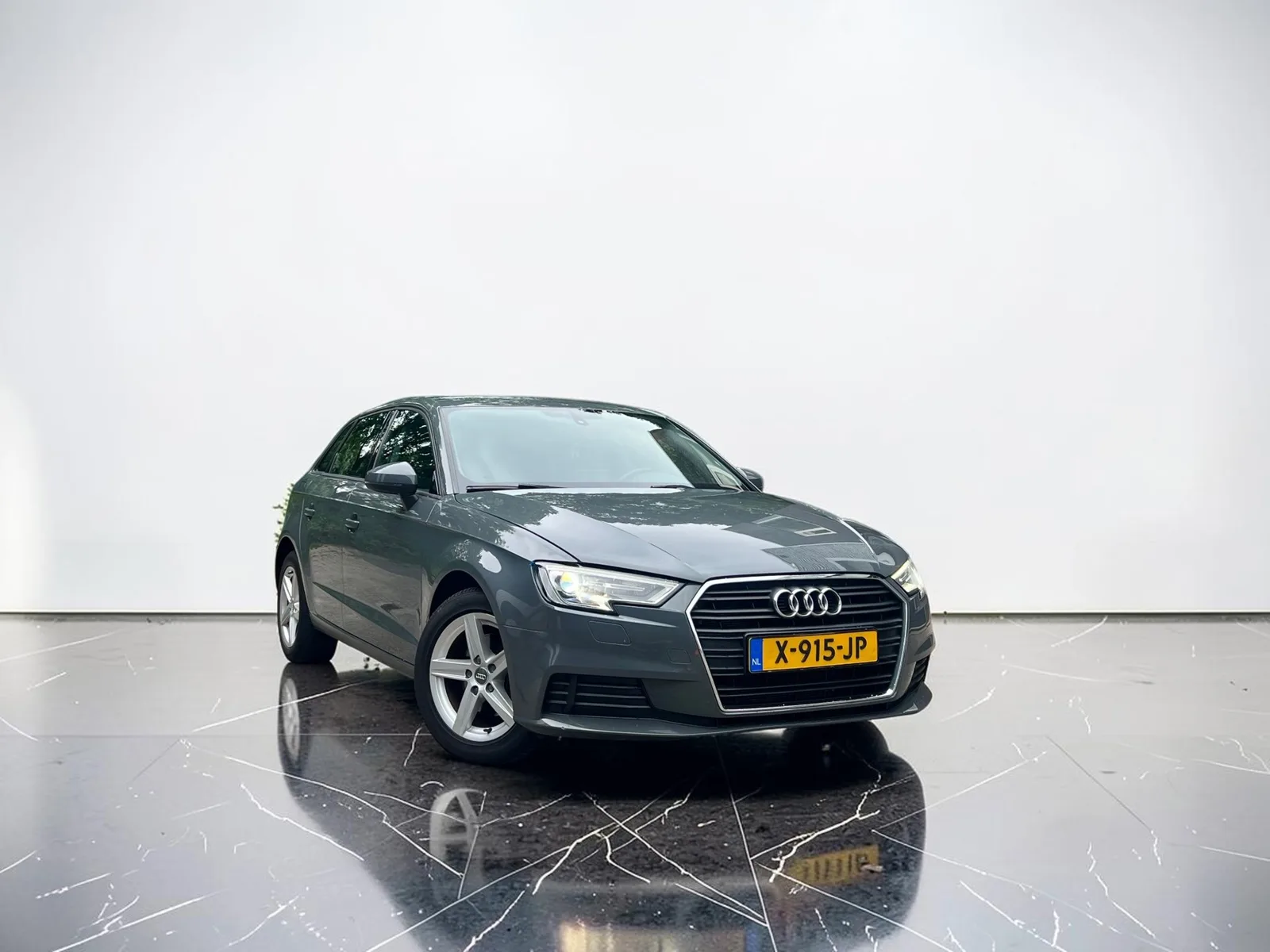 Audi A3 (2017) — foto 1