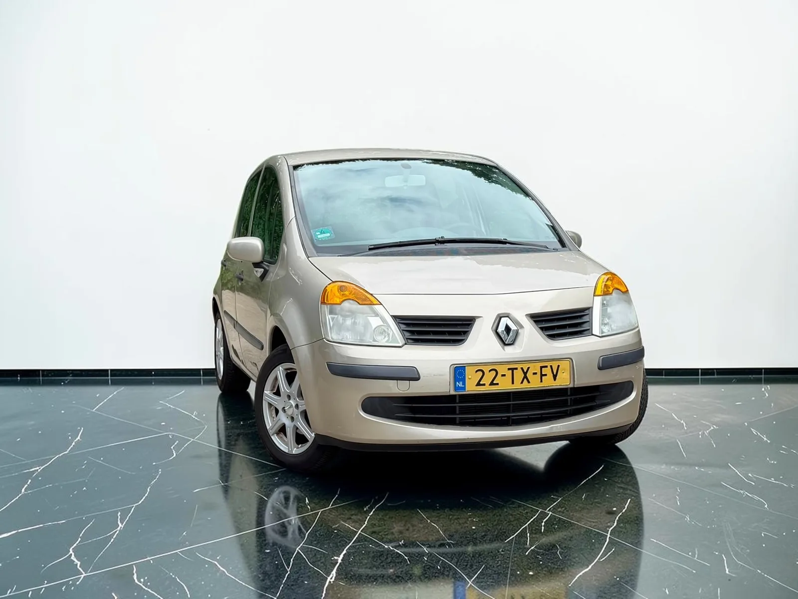 Renault Modus (2007) — foto 1