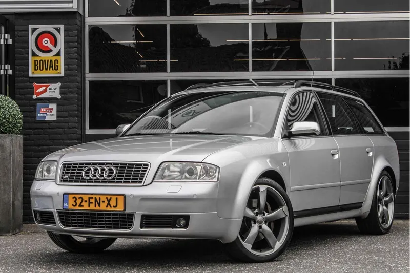 Audi A6 (2000)
