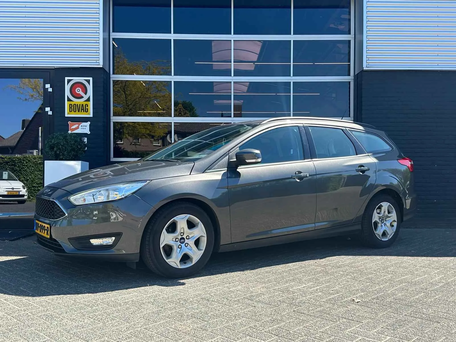 Ford Focus (2016) — foto 1