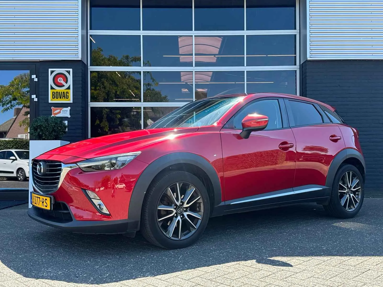 Mazda CX-3 (2017) — foto 1