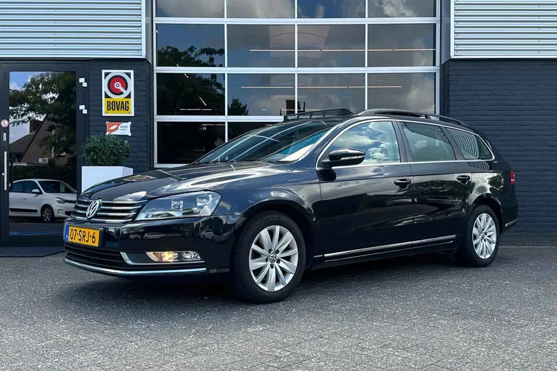 Volkswagen Passat (2011)
