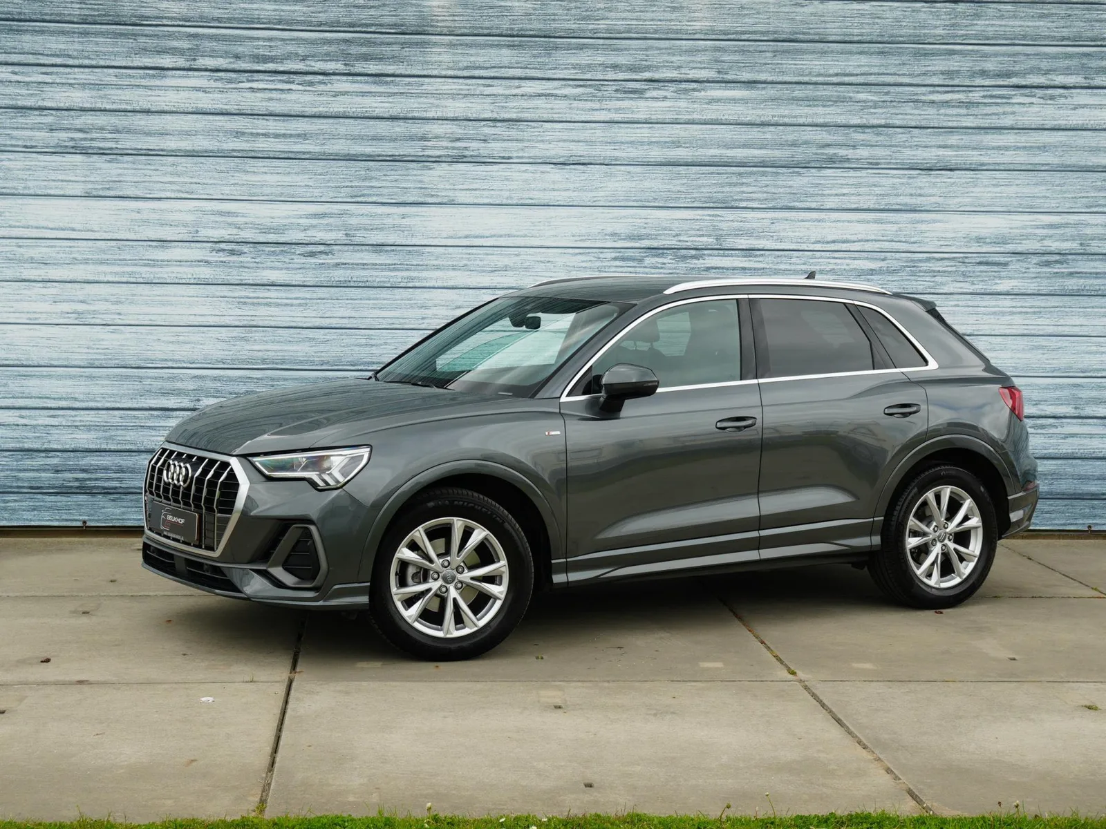 Audi Q3 (2019) — foto 1