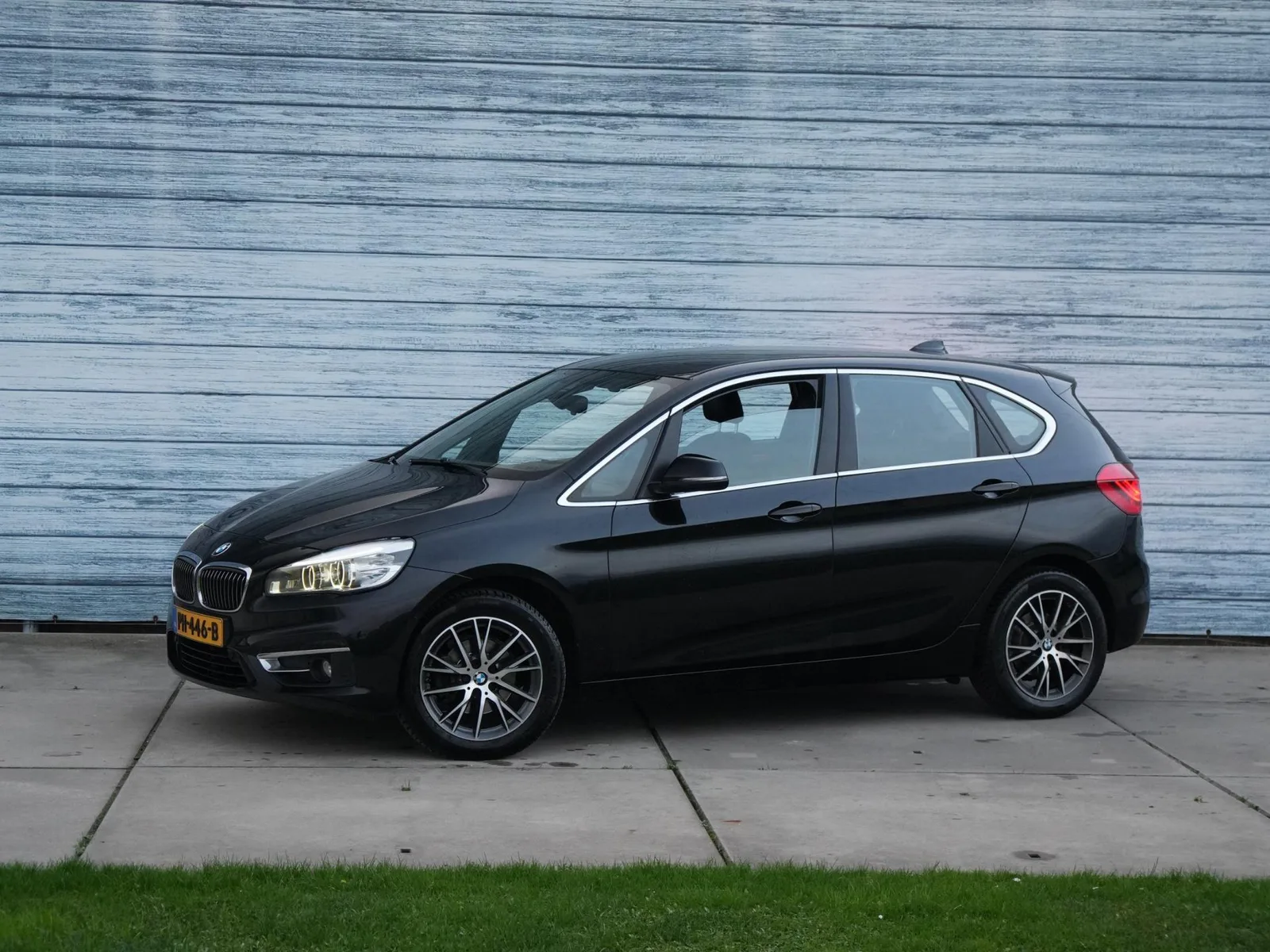 BMW 2-Serie Active Tourer (2017) — foto 1