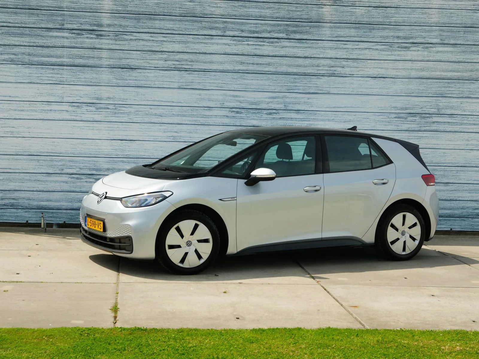Volkswagen ID.3 (2020) — foto 1