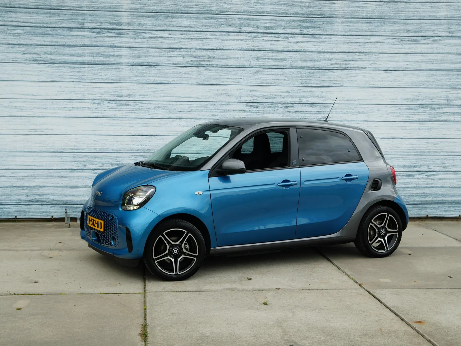 Smart EQ forfour (2021) — foto 1